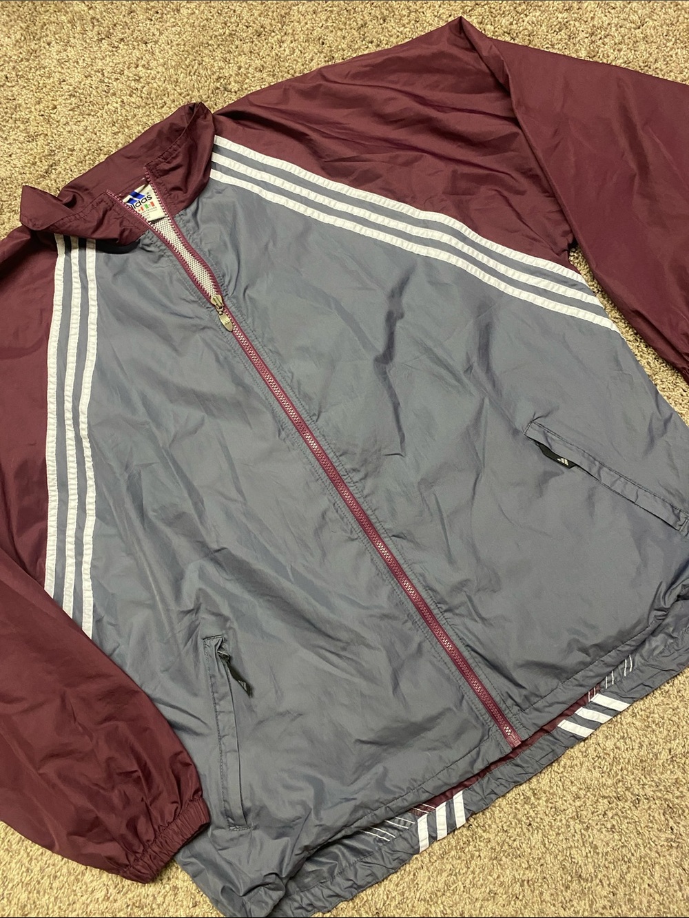 Vtg adidas Two-Tone Windbreaker Jacket in Gray and Burgundy Size XL - 1506
